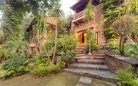 Hostie Chinar Haveli