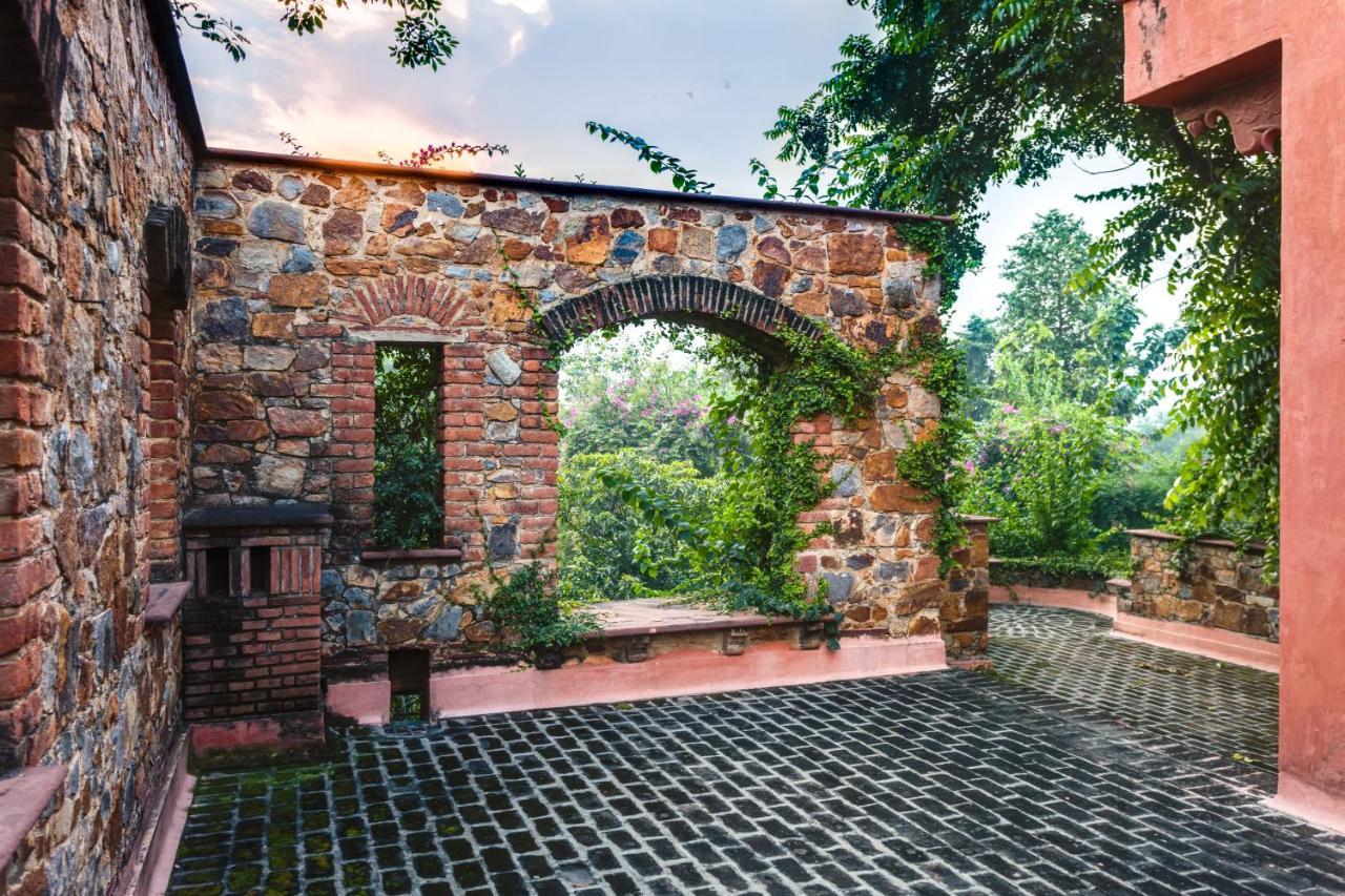 Hostie Chinar Haveli - Heritage Home With Pool, Gurgaon Exterior photo