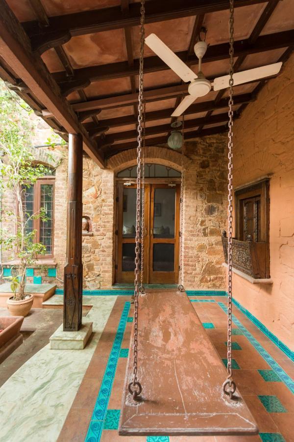 Hostie Chinar Haveli - Heritage Home With Pool, Gurgaon Exterior photo